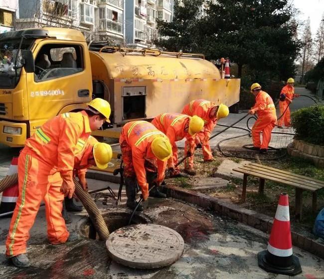 松潘市政管道清淤